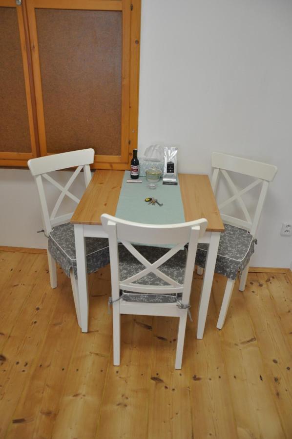 Apartman U Vaclava V Centru Mesta Litomysl Exterior photo